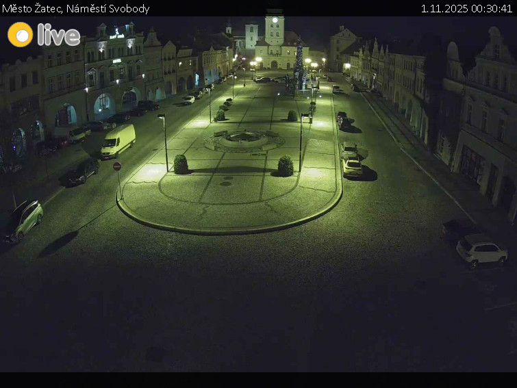 Město Žatec - Náměstí Svobody - 1.11.2025 v 00:30 Město Žatec - Náměstí Svobody - 1.11.2025 v 00:30