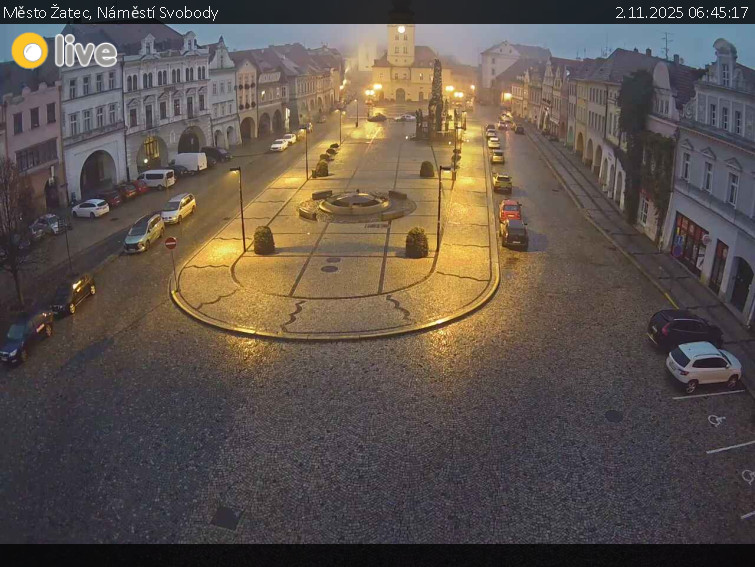 Město Žatec - Náměstí Svobody - 2.11.2025 v 06:45 Město Žatec - Náměstí Svobody - 2.11.2025 v 06:45