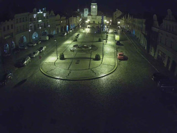 Snímek    3.11.2025 v 01:00