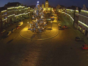 Město Žatec - Náměstí Svobody - 17.12.2025 v 16:45 Město Žatec - Náměstí Svobody - 17.12.2025 v 16:45