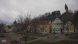 Náměstí, Hrad a Trůba