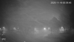 Náměstí, Hrad a Trůba