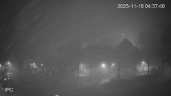 Náměstí, Hrad a Trůba