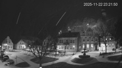 Náměstí, Hrad a Trůba