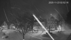 Náměstí, Hrad a Trůba