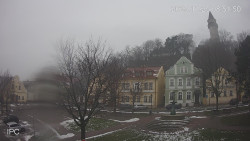 Náměstí, Hrad a Trůba