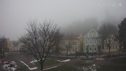 Náměstí, Hrad a Trůba