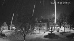 Náměstí, Hrad a Trůba