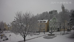 Náměstí, Hrad a Trůba