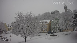 Náměstí, Hrad a Trůba