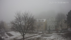 Náměstí, Hrad a Trůba