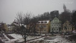 Náměstí, Hrad a Trůba