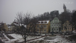 Náměstí, Hrad a Trůba