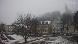 Náměstí, Hrad a Trůba