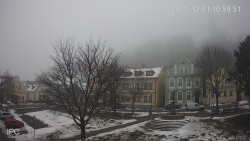 Náměstí, Hrad a Trůba