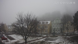 Náměstí, Hrad a Trůba