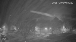 Náměstí, Hrad a Trůba