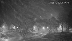 Náměstí, Hrad a Trůba