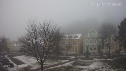 Náměstí, Hrad a Trůba