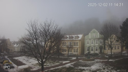 Náměstí, Hrad a Trůba