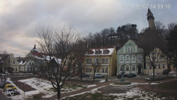 Náměstí, Hrad a Trůba