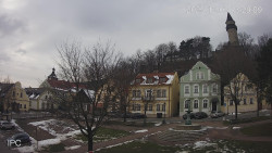 Náměstí, Hrad a Trůba