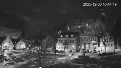 Náměstí, Hrad a Trůba