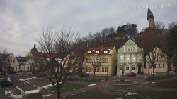 Náměstí, Hrad a Trůba