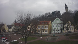 Náměstí, Hrad a Trůba