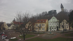 Náměstí, Hrad a Trůba