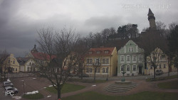 Náměstí, Hrad a Trůba