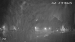 Náměstí, Hrad a Trůba