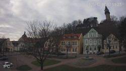 Náměstí, Hrad a Trůba