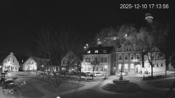 Náměstí, Hrad a Trůba