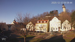 Náměstí, Hrad a Trůba