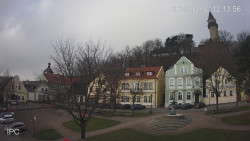 Náměstí, Hrad a Trůba