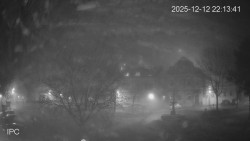 Náměstí, Hrad a Trůba