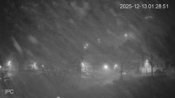 Náměstí, Hrad a Trůba