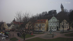 Náměstí, Hrad a Trůba