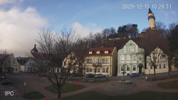 Náměstí, Hrad a Trůba