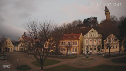 Náměstí, Hrad a Trůba