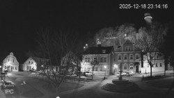 Náměstí, Hrad a Trůba