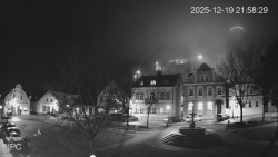 Náměstí, Hrad a Trůba