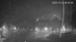 Náměstí, Hrad a Trůba