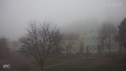 Náměstí, Hrad a Trůba