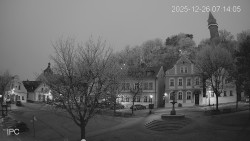 Náměstí, Hrad a Trůba