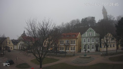 Náměstí, Hrad a Trůba