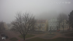 Náměstí, Hrad a Trůba