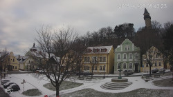 Náměstí, Hrad a Trůba