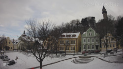 Náměstí, Hrad a Trůba